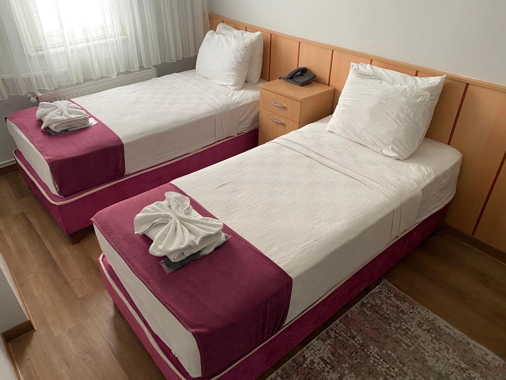 Hotel Oezsefa, Istanbul